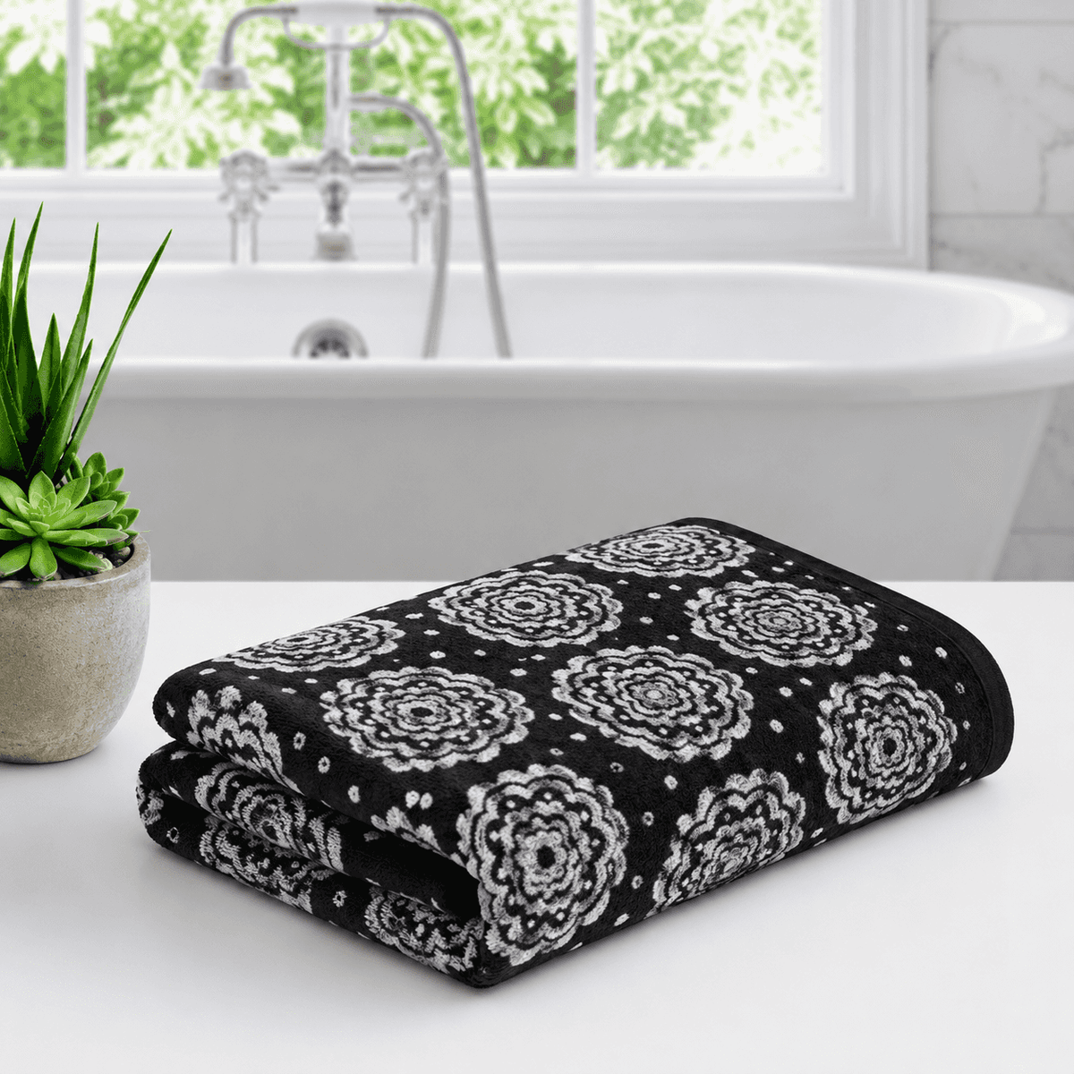 Jacquard Bath Towel 70 X 140 cm